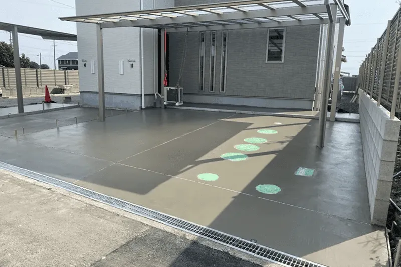 あま市の土間コンクリート打設写真